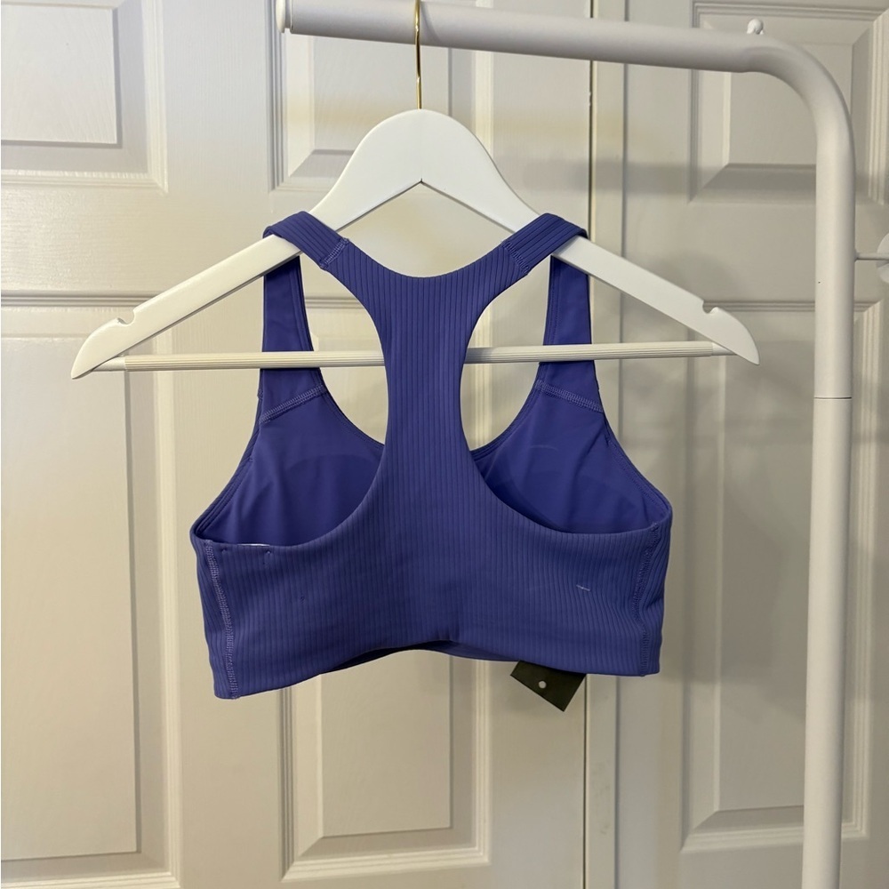 New Adidas Ribbed & Padded Purple Sports Bra Size Small - Medium Support - Picture 5 of 11